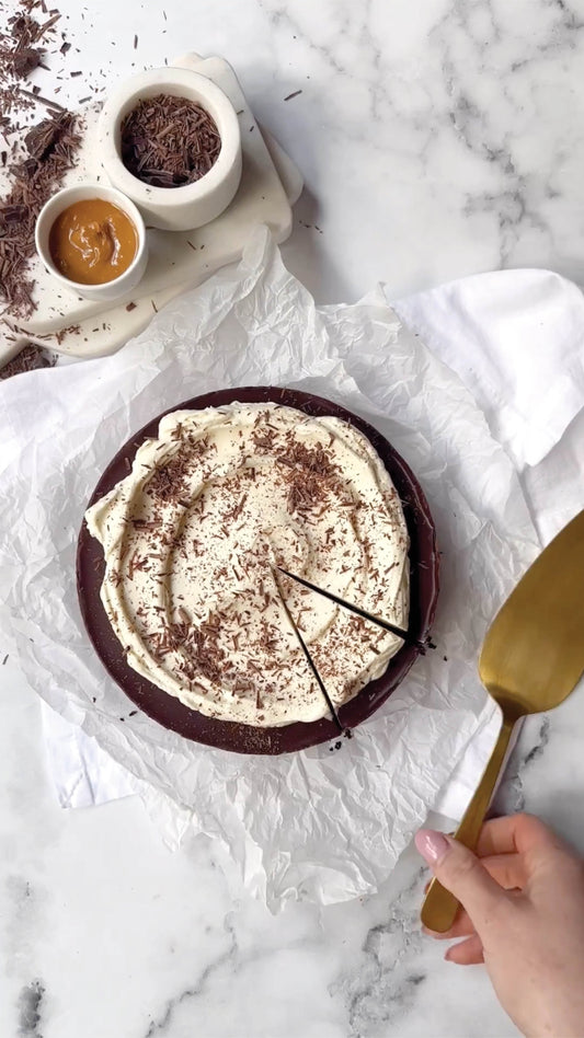 TRIPLE CHOCOLATE CHEESECAKE