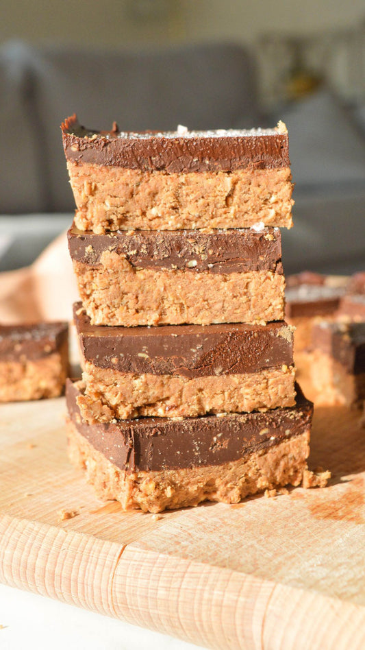 PEANUT BUTTER AND CHOCOLATE PROTEIN BARS