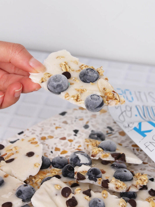 VANILLA YOGHURT & BLUEBERRY BARK