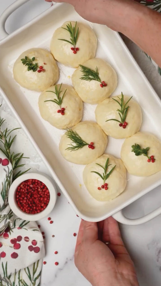 HIGH-PROTEIN DINNER ROLLS