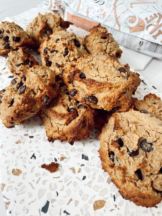 FLUFFY CHOC CHIP COOKIE CAKES