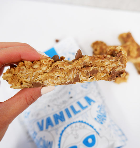 CHOC CHIP PROTEIN OAT BARS