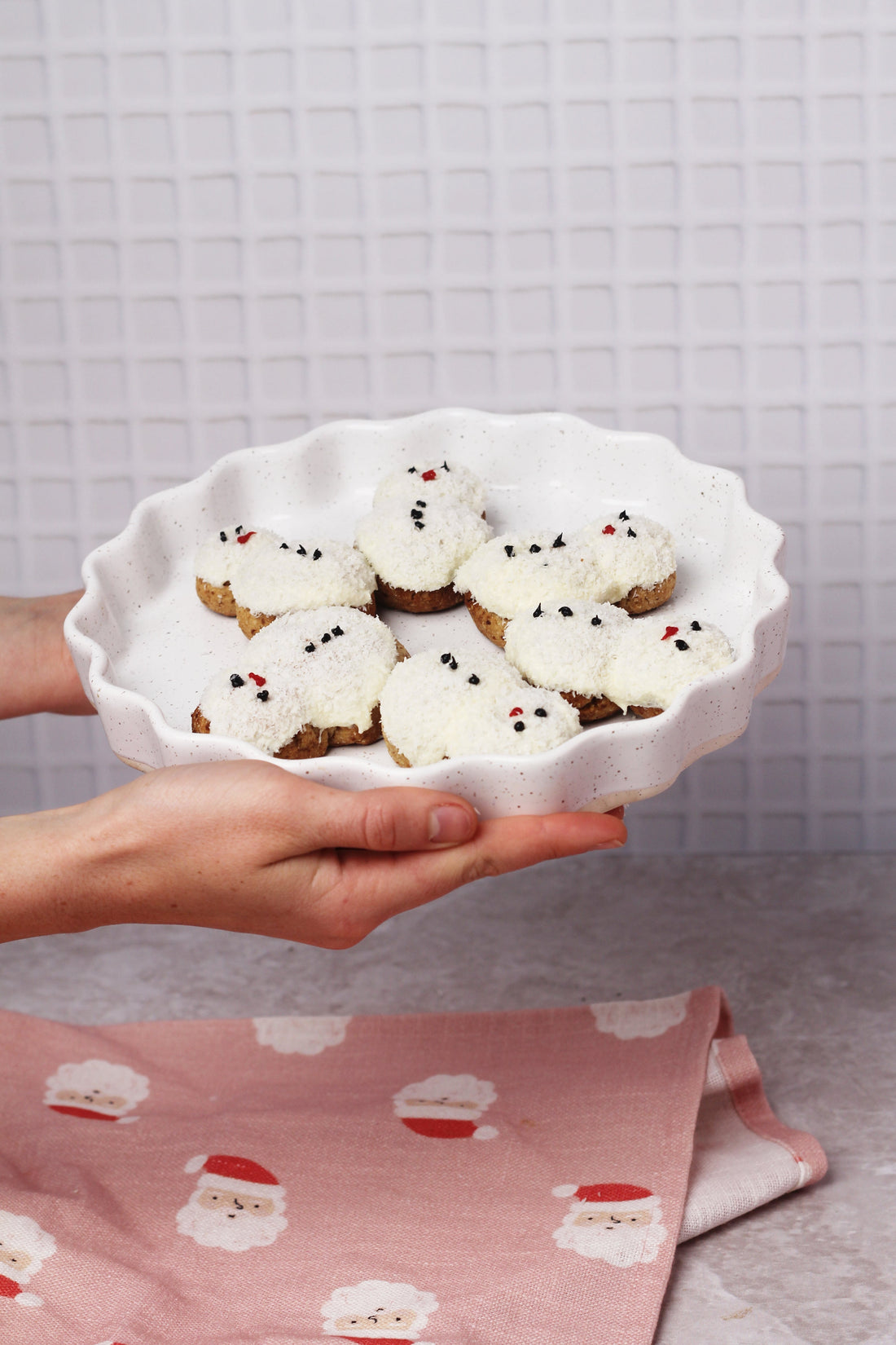 FROSTY SNOWMAN COOKIES