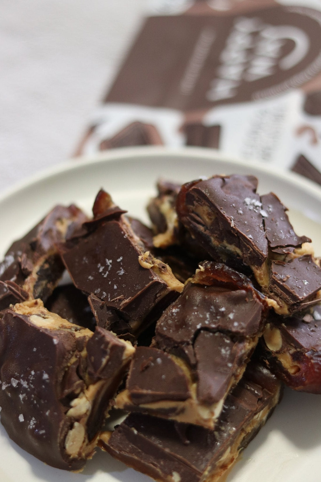 DATE DARK CHOCOLATE PROTEIN BARK