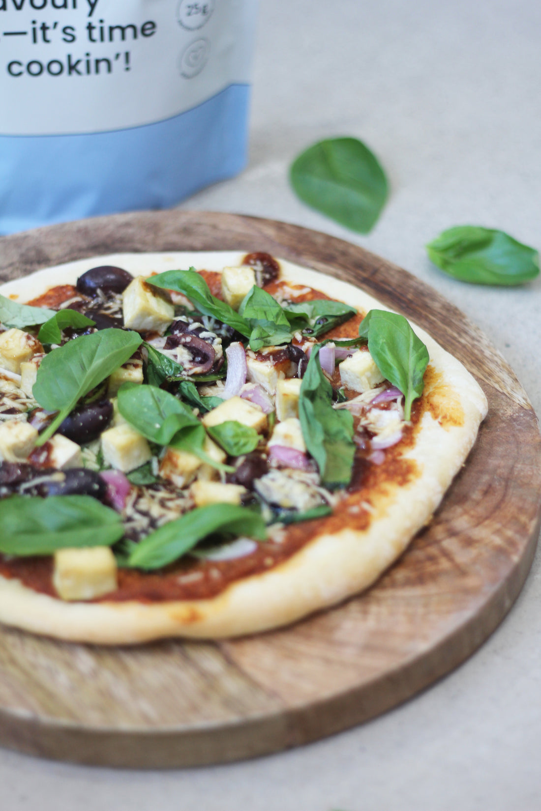 HIGH PROTEIN VEGETARIAN (OR VEGAN) PIZZA