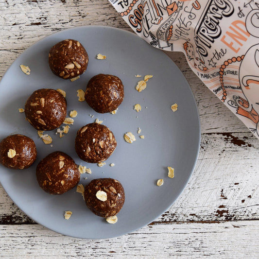 Protein Oat Bites with Vegan Vanilla Flavour Protein Powder