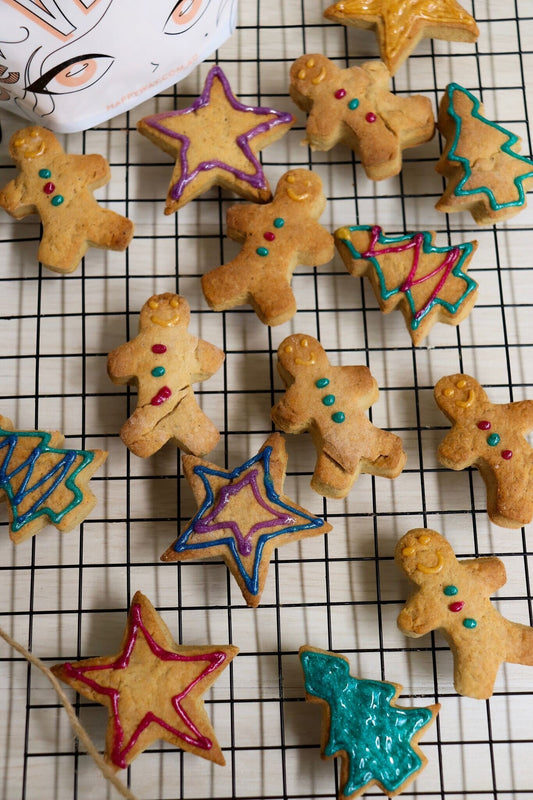 Gingerbread Christmas Cookies with Happy Way Vegan Protein powder