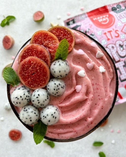 STRAWBERRY CARAMEL SMOOTHIE BOWL
