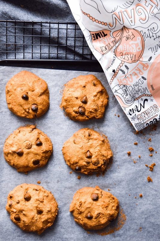 Peanut Butter & Choc Chip Cookies