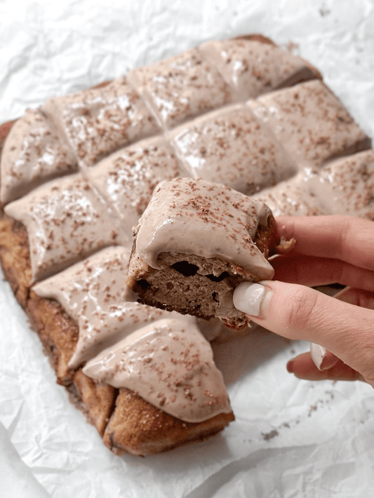 BANANA BREAD WITH CARAMEL FROSTING