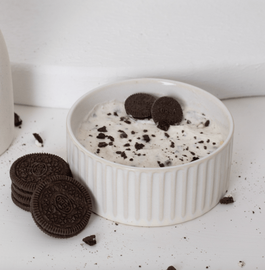 COOKIES & CREAM OVERNIGHT OATS