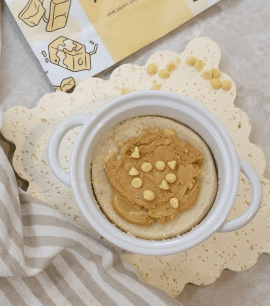 WHITE CHOC CARAMEL MUG CAKE