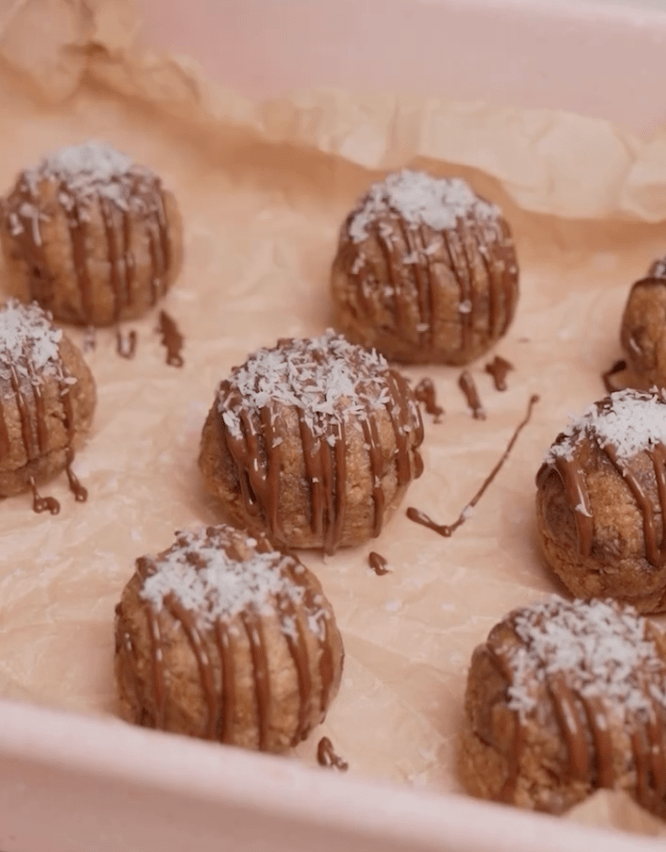 CHOC CHIP COOKIE DOUGH PROTEIN BALLS