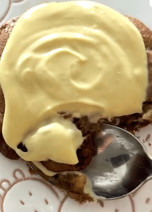 SINGLE SERVE BROWNIE WITH PEANUT BUTTER MOUSSE