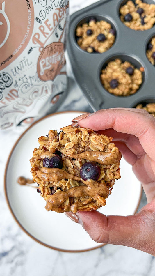 BLUEBERRY OAT CUPS