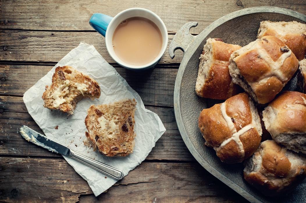 HAPPY WAY EASTER HOT CROSS BUN BLISS BALLS