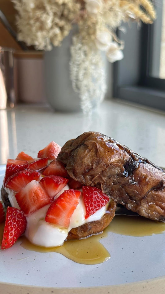 HOT CROSS BUN PROTEIN FRENCH TOAST